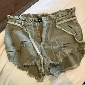 KITTENISH brand short shorts
